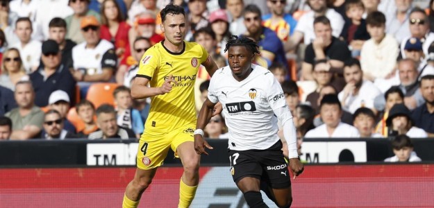Dimitrievski celebra parada decisiva Valencia Girona Mestalla permanencia