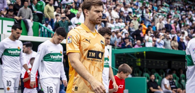 Lucas Beltrán durante el partido Valencia CF contra Elche LaLiga