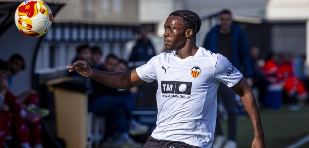 David Otorbi firma renovación contrato Valencia CF hasta 2028