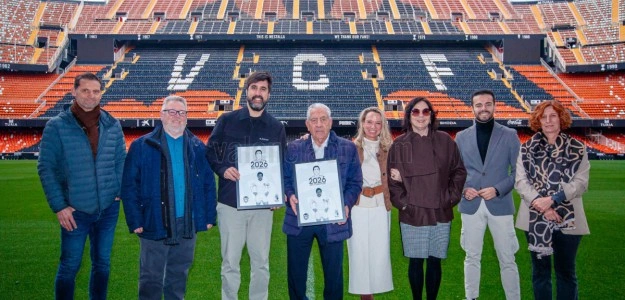 Pepe Claramunt durante un partido con el Valencia CF en Mestalla