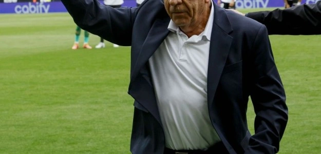 Claramunt durante un partido en Mestalla con la camiseta del Valencia CF