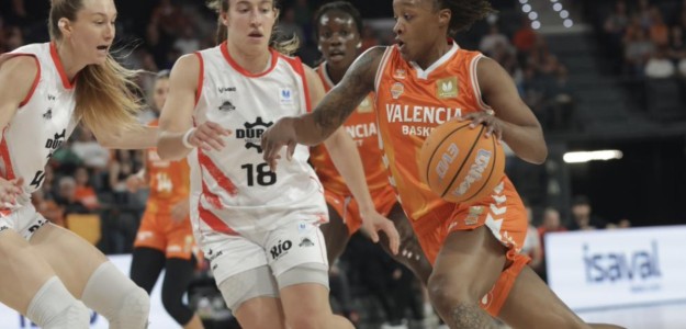 Queralt Casas celebra pase semifinales Valencia Basket LF Endesa