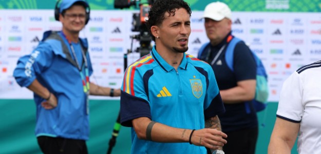 Yeremy Pino se retira lesionado durante el partido España Uruguay Mundial 2026