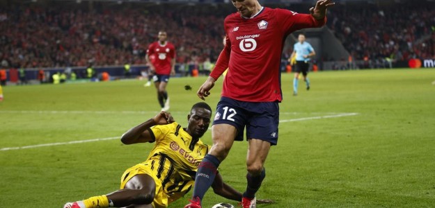Thomas Meunier durante un partido con el LOSC Lille francés