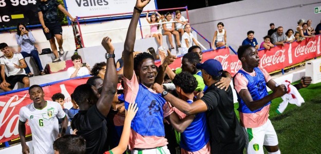 Levante UD jugadores concentración penaltis COTIF 2026