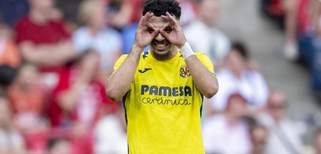 Villarreal celebra gol contra PSV Eindhoven en pretemporada