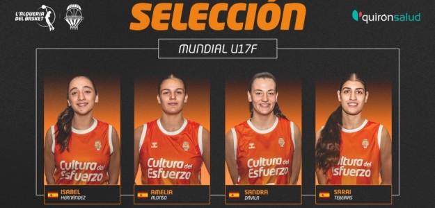 Isabel Hernández, Amelia Alonso, Sandra Dávila y Sarai Teijeira con la selección española