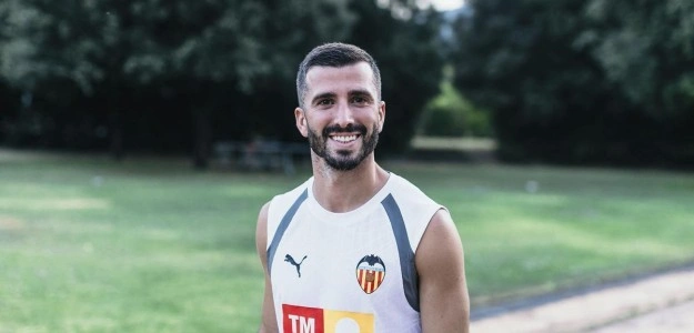 José Luis Gayà en el stage de pretemporada del Valencia CF en Girona