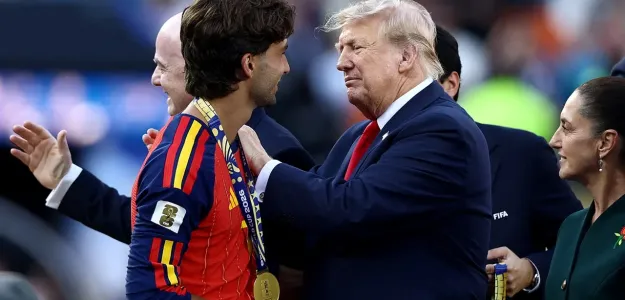 Ferran Torres celebra su gol decisivo en la final del Mundial con España