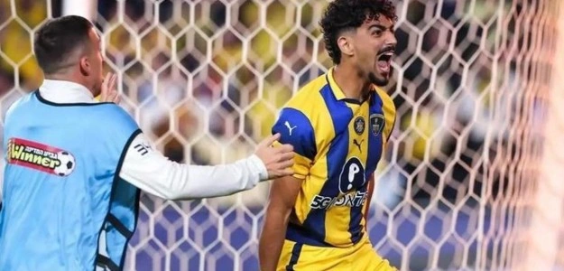 Roy Revivo, lateral izquierdo del Maccabi Tel Aviv, en acción