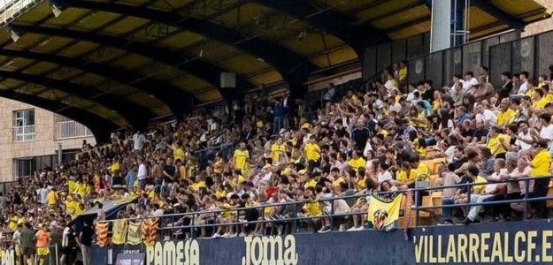 Villarreal y Levante disputan amistoso pretemporada Mini Estadi
