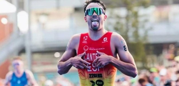 David Cantero triatleta Valencia plata Series Mundiales Weihai