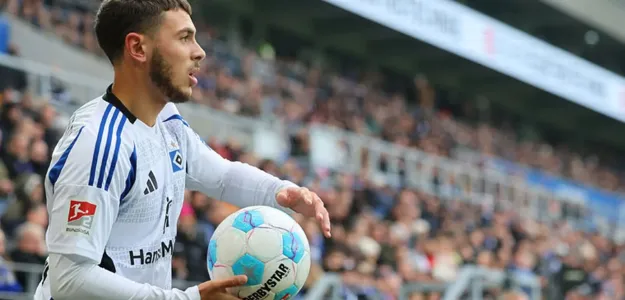 William Mikelbrencis lateral derecho Hamburgo Valencia CF fichaje