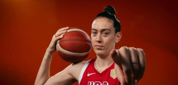 Breanna Stewart celebra pase España cuartos Mundial femenino baloncesto