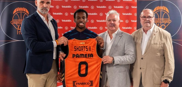 TJ Shorts, nuevo base del Valencia Basket, en su presentación oficial
