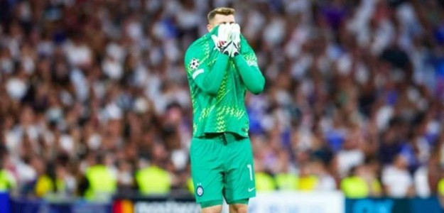 Josep Martínez, portero del Inter, durante partido de Champions League