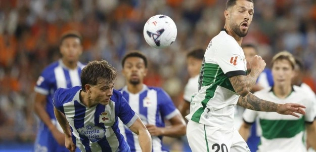 Lorenzo Amatucci recibe tarjeta roja en el Reale Arena contra Real Sociedad