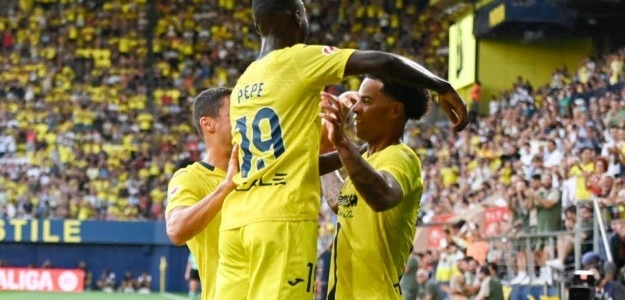 Tajon Buchanan en acción con el Villarreal CF en LaLiga