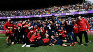 El Valencia celebra la Champions en Valladolid