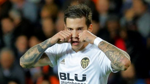Santi Mina