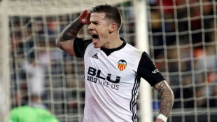 Santi Mina