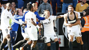 El Mestalla celebrando un gol