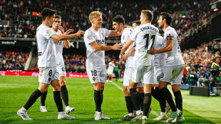 El Valencia celebrando un gol