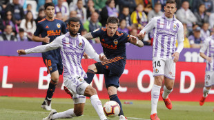 Santi Mina