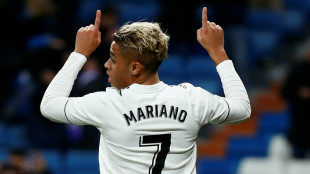 Mariano celebrando un gol