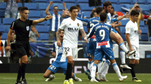 Santi Mina y Carlos Soler