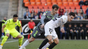 Santi Mina