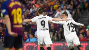 Rodrigo marcando al Barcelona