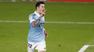 Santi Mina