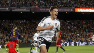 Santi Mina