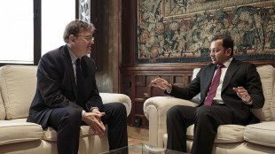 Puig y Murthy