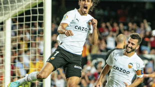 Cavani y Gayà
