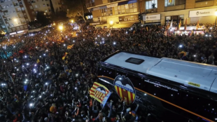 Recibimiento autobús del Valencia