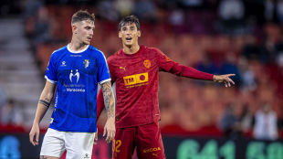 Alejandro Panach, joven promesa del Valencia CF, amplía su contrato hasta 2028