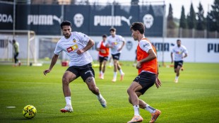 Preocupante fragilidad defensiva del Valencia CF de Carlos Corberán