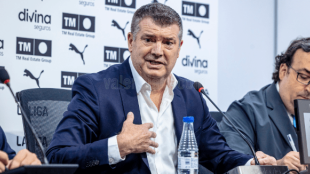 Ron Gourlay busca nuevo rumbo para el Valencia CF tras la salida de Miguel Ángel Corona