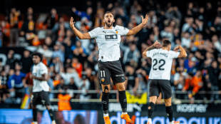El Valencia CF renueva su juego con un enfoque táctico innovador