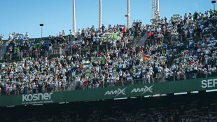 Emotivo tributo a su expresidente Diego Quiles