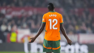 El Valencia CF acelera las negociaciones por Umar Sadiq
