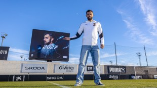 Corberán confía en la renovación de Luis Rioja para mejorar la dinámica del Valencia CF