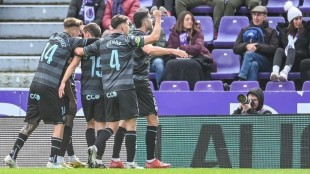 El CD Castellón arrasa al Real Valladolid y se coloca como candidato al ascenso