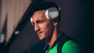 El Elche CF afronta un desafío histórico ante una Real Sociedad imbatible