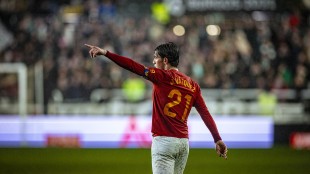 El Valencia CF busca reforzar su centro del campo con un mediocampista físico