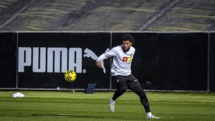 El Valencia CF define su posible alineación ante el Espanyol