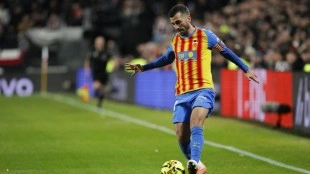 El Valencia CF no logra imponerse ante el Rayo Vallecano en un partido de altibajos