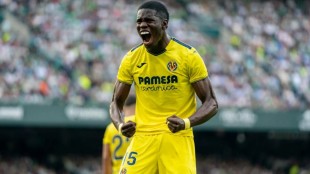 El Villarreal muestra supremacía en el estadio del Betis